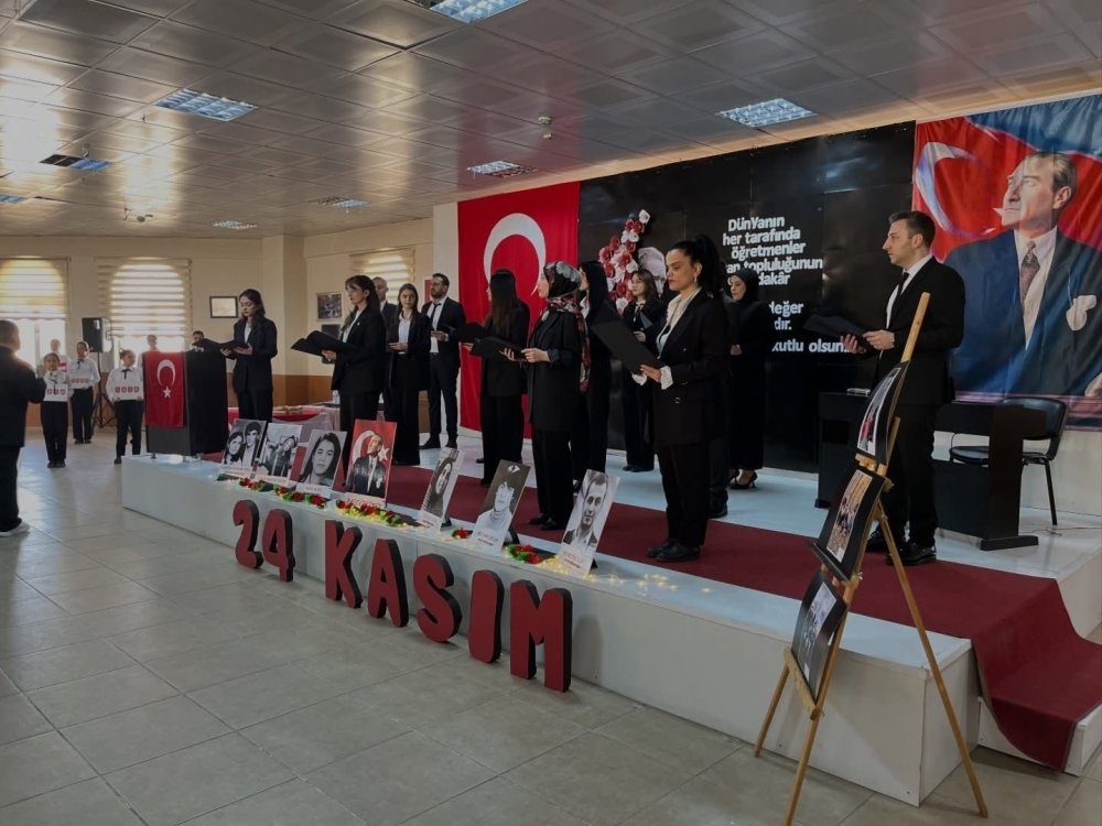 Patnos’ta Öğretmenler Günü kutlandı