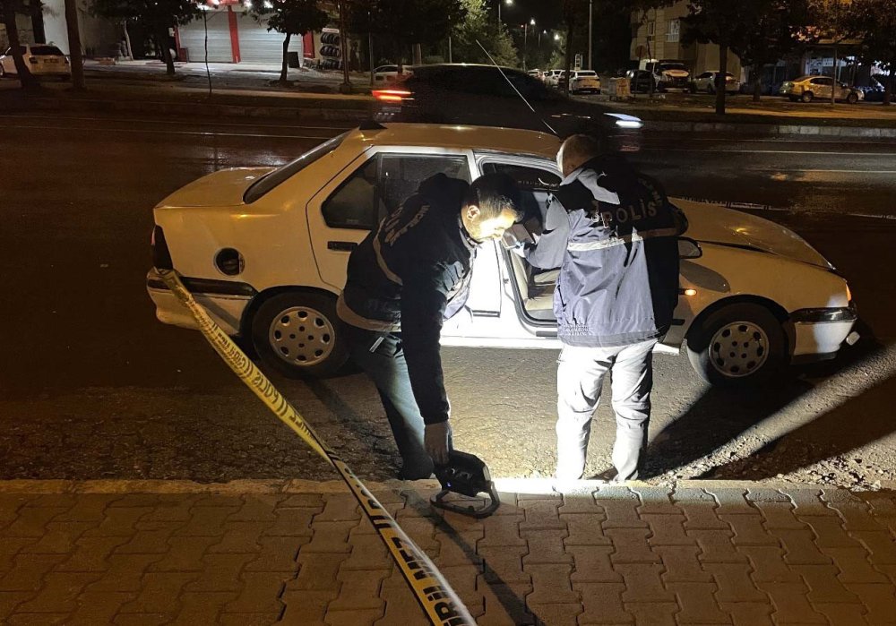 Siverek'te otomobilin çarptığı yaya hayatını kaybetti