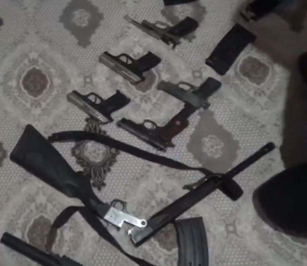 Erciş’te 5 adet ruhsatsız tabanca ve 2 adet yivsiz av tüfeği ele geçirildi