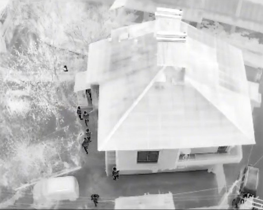 Ağrı’da kaçakçılık operasyonunda milyonluk telefon ve sigara yakalandı