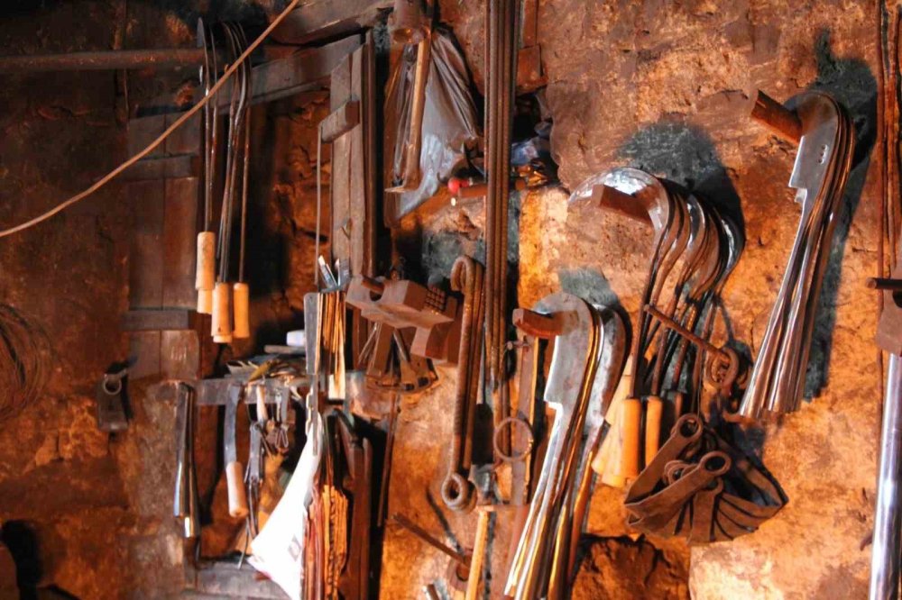 2 asırdır aynı ailenin sürdürdüğü meslek, yok olma tehlikesi ile karşı karşıya