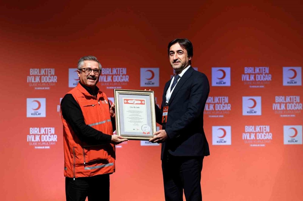 Kızılay Cizre Şubesi iki ayrı alanda ödül kazandı