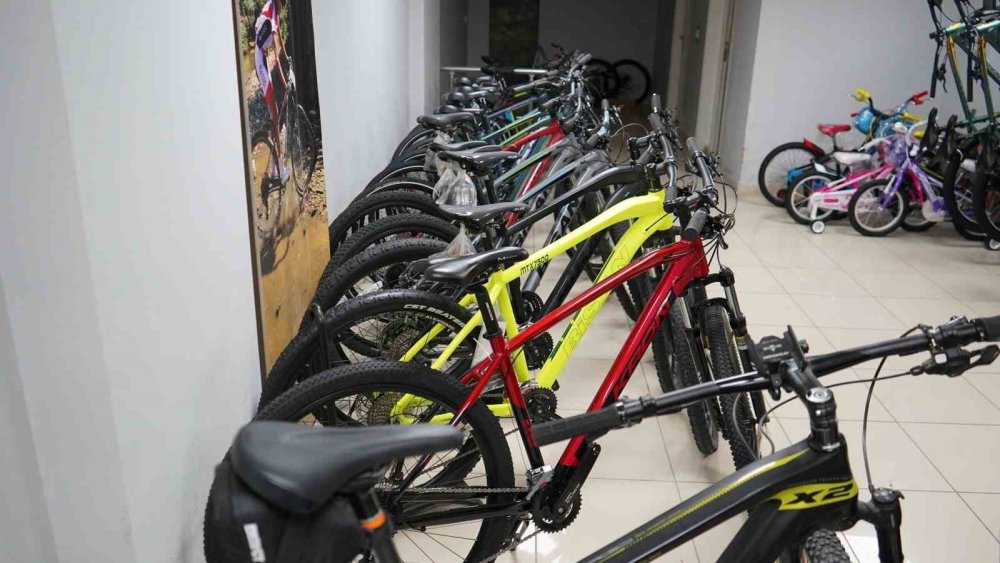 Kış aylarında kullanılmayan bisikletler için bakım uyarısı