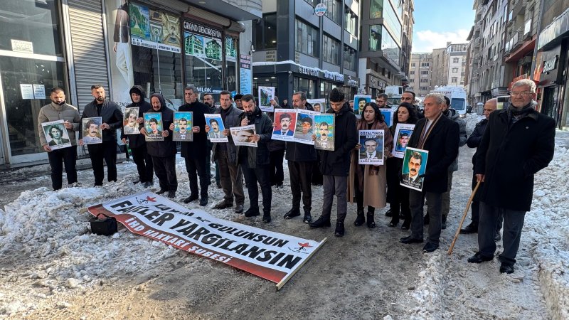 kayip-yakinlari-eylemi-yuksekova-hakkari-002.jpeg