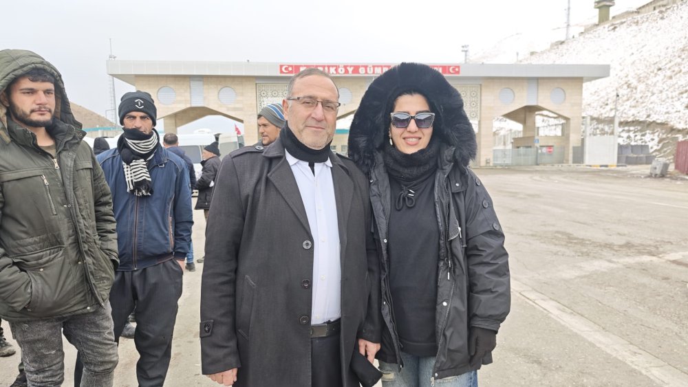 İranlı turistler: İnternet kesintisi nedeniyle olup bitenden haberdar değiliz