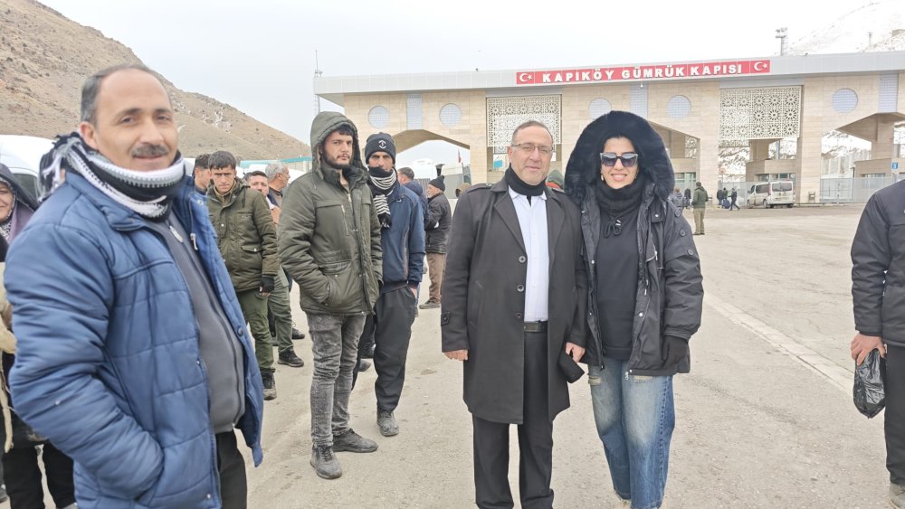 İranlı turistler: İnternet kesintisi nedeniyle olup bitenden haberdar değiliz