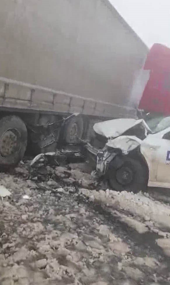 Diyarbakır’da zincirleme kaza: 3 yaralı