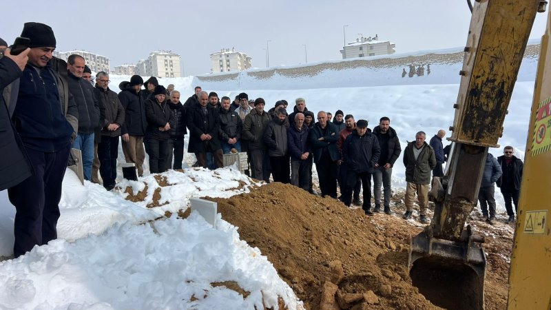 tarakci-ailesi-cenaze-toreni-yuksekova-hakkari.jpeg