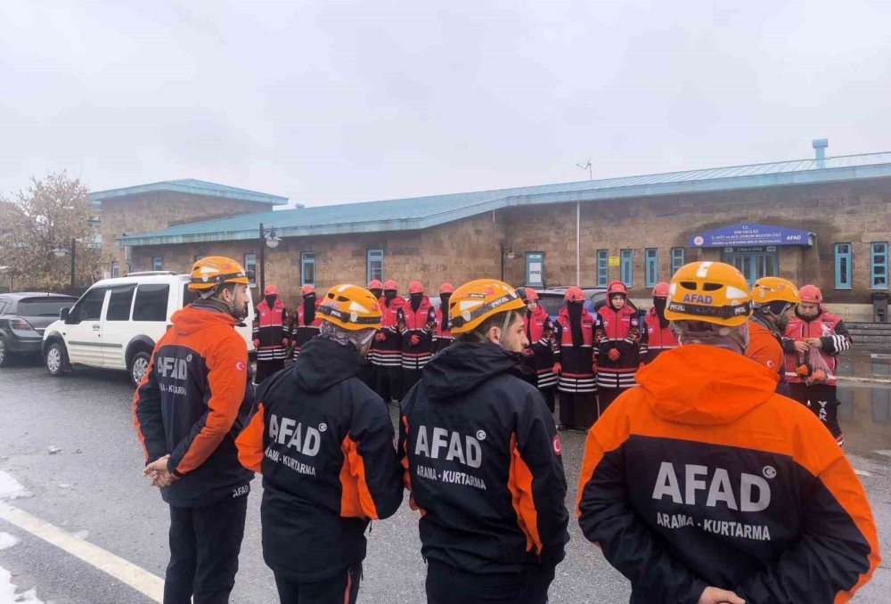Van’da gönüllü ekip AFAD akreditasyonunu aldı