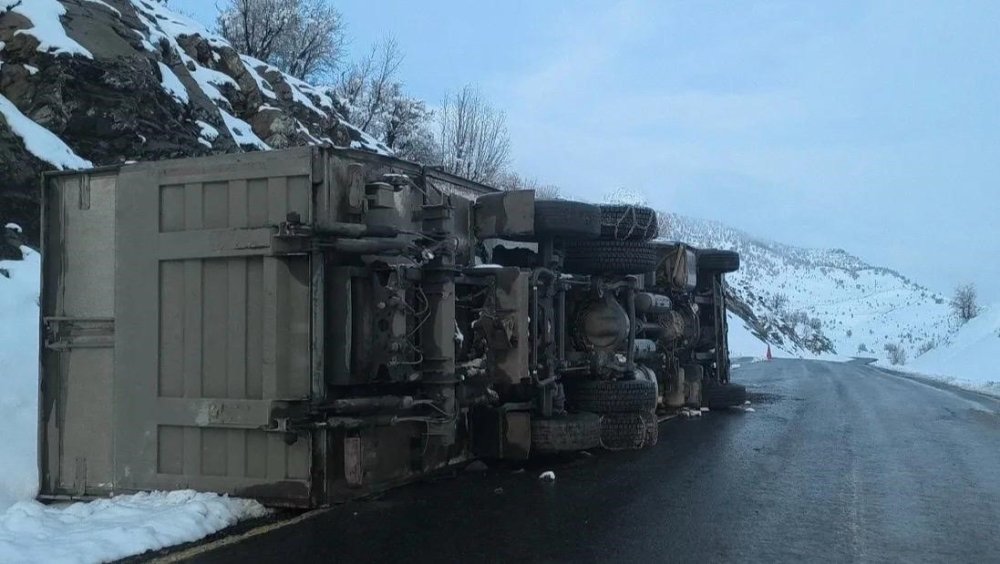 Uludere’de kaza: 2 kişi yaralandı