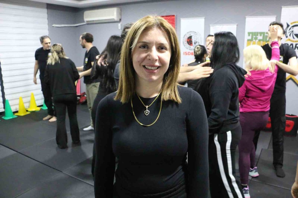 Kadınlar ’kendilerini savunmayı’ öğreniyor