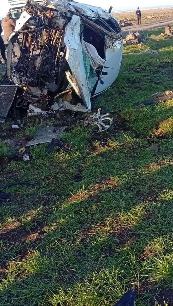 Kaza yapan akrabalarının yanına giderken kaza yaptılar: 3 kişi yaralandı