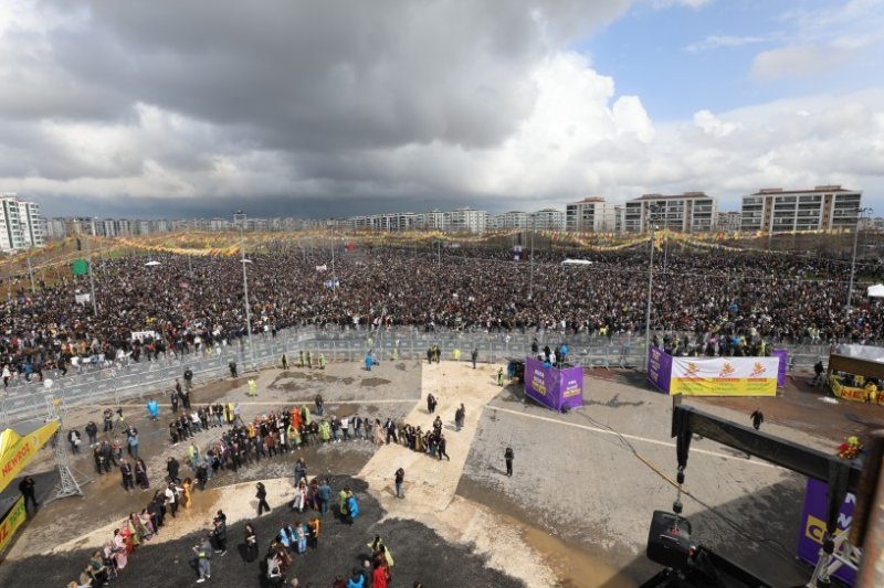 817x450nc-amd-21-03-2026-amed-newroz-atesi5.jpeg