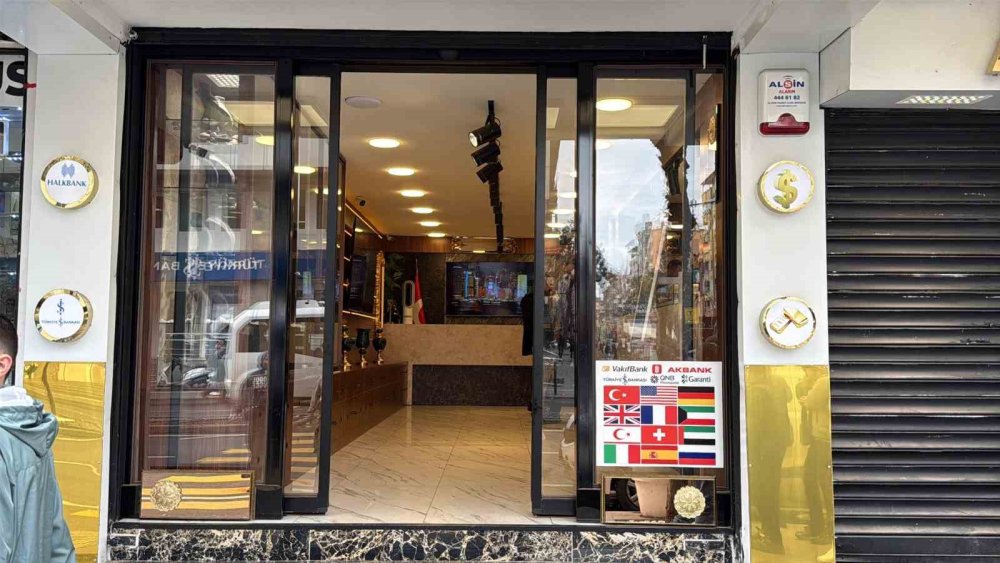 Diyarbakır’da bir günde 3 kuyumcu hedef alındı: 1.5 kilo altın çalındı