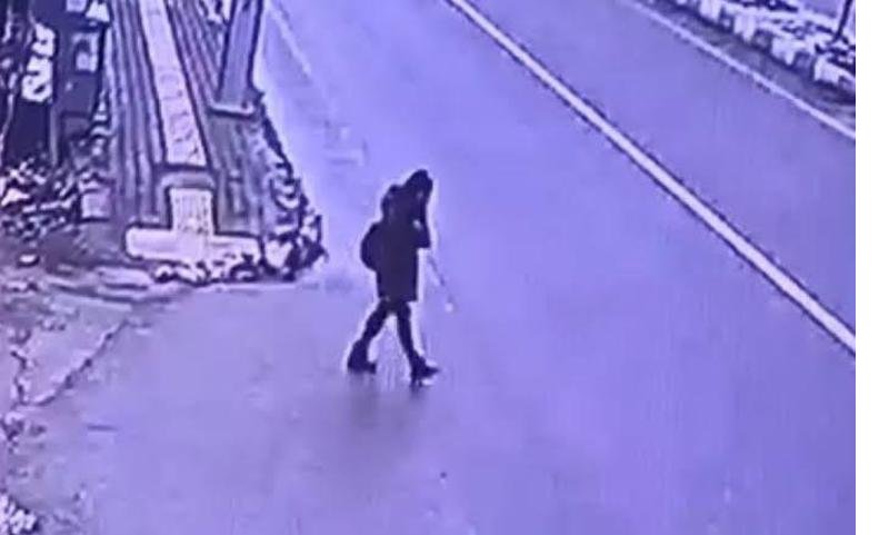 69fb27e67d14dcf6452520bd.jpg