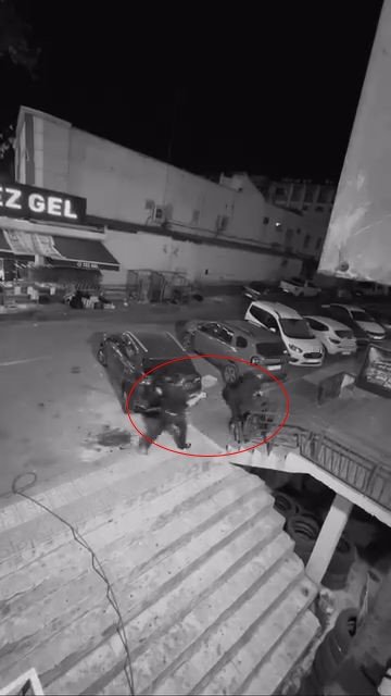 Lastik hırsızlığı kameraya yansıdı