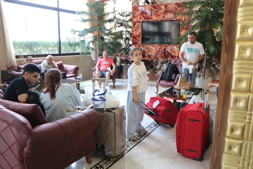 Ateşkesin ardından İranlı turistler rotalarını yeniden Van’a çevirdi