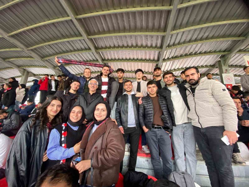 iha-20260630aw736825-4.jpg