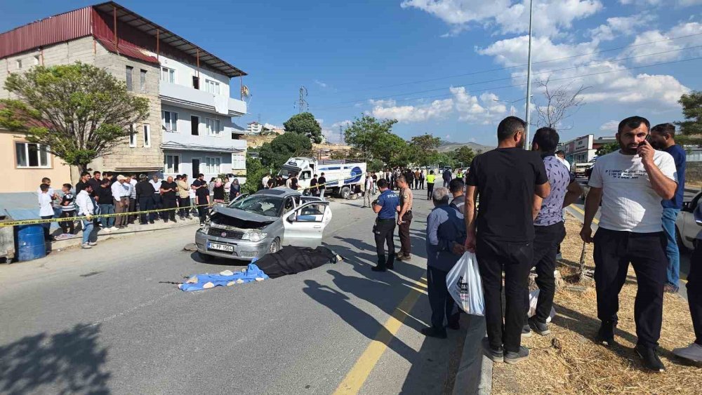 Van’da feci kaza: 1 ölü, 4 yaralı