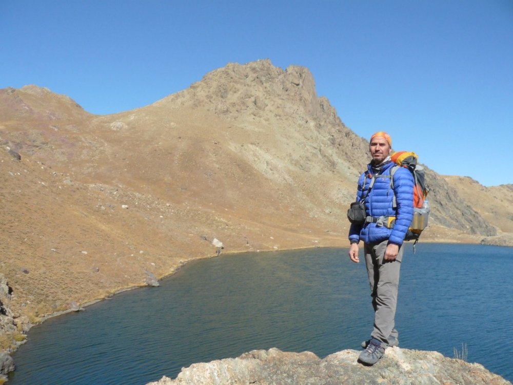 Hakkari’de kaybolan dağcının cansız bedenine ulaşıldı