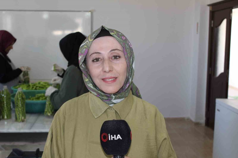 iha-20260721aw750881-3.jpg