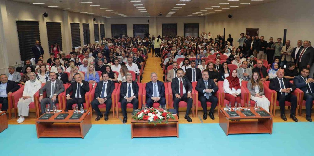 Bakan Yardımcısı Gürcan: "E-ticaret hacmi 4,5 trilyon liraya ulaştı"