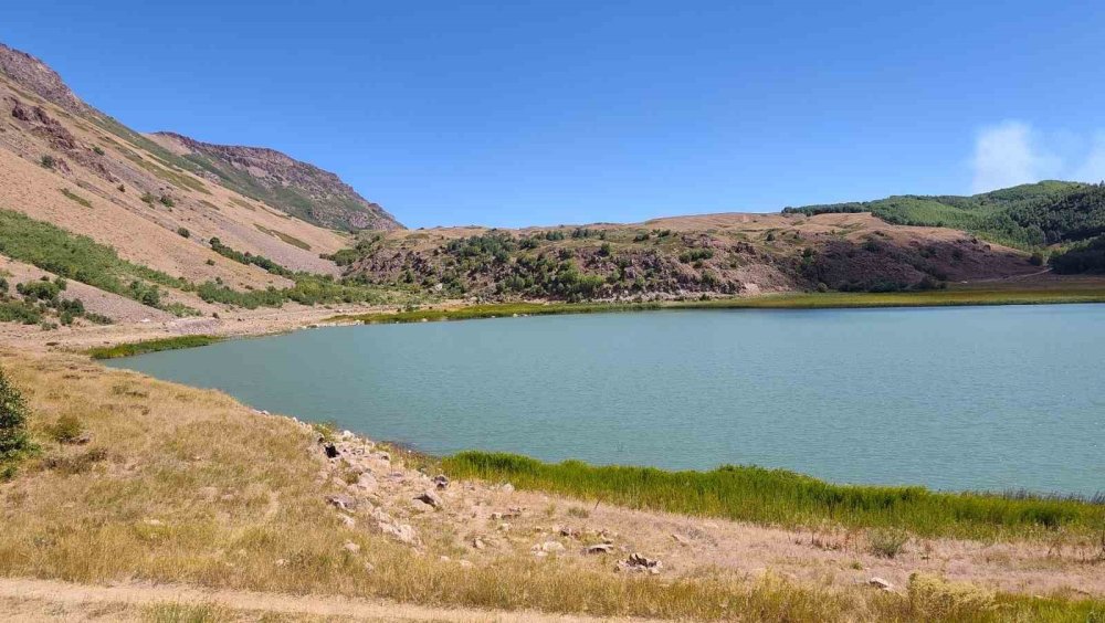 Nemrut Kalderası için 40 kilometre yürüdüler