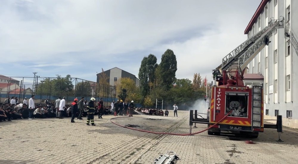 Yüksekova’da yangın tatbikatı