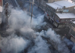 Yüksekova'da polis müdahalesi - video - 22-12-2013