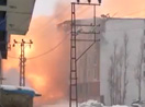 Yüksekova'da bir binada meydana gelen patlama böyle görüntülendi